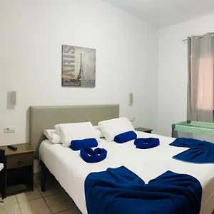 Baroli Nepal. Jardín Y Piscina Privada. Villa Playa Blanca (Lanzarote)